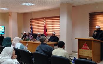 ضمن فعاليات "قطار الخير 2" ..  ندوة تثقيفية بعنوان "أنوار التنزيل" بمكتبة مصر العامة فرع كفر الدوار 