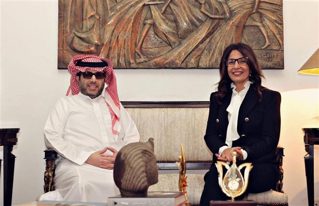 وزيرة الثقافة المصرية تستقبل المستشار تركي آل الشيخ 