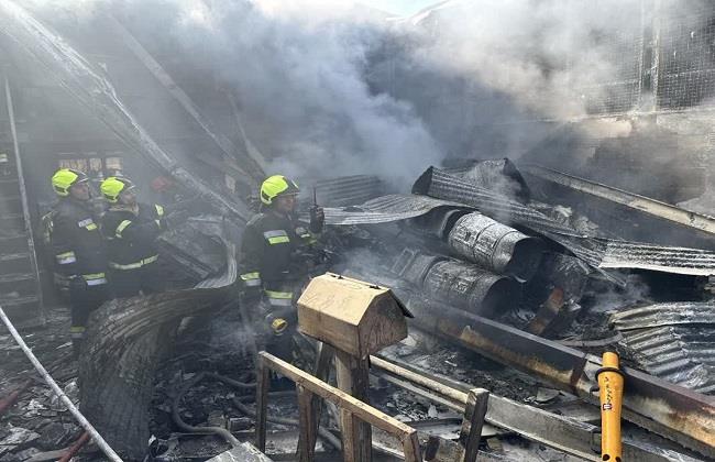 مصرع 4 أشخاص في حادث تحطم مروحية بمحافظة أصفهان وسط البلاد