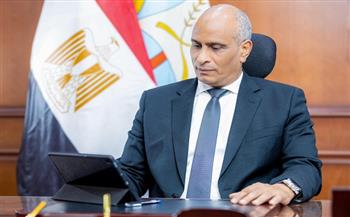 محافظ كفر الشيخ: وقف حركة الملاحة والصيد بميناء البرلس لسوء الأحوال الجوية