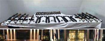 مصرع عنصر شديد الخطورة وضبط نصف طن مخدرات و107 أسلحة في حملات موسعة