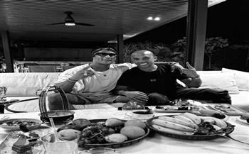 محمد رمضان ينعي إسلام رضا شقيق الفنانة "زينة"