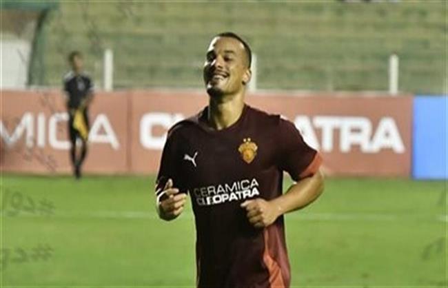 الدوري الممتاز.. فخري لاكاي يقود هجوم سيرامبكا كليوباترا أمام الإسماعيلي   