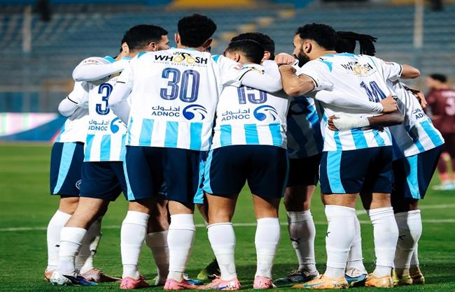 الدوري الممتاز.. انطلاق مواجهة غزل المحلة وبيراميدز الباحث عن الصدارة 