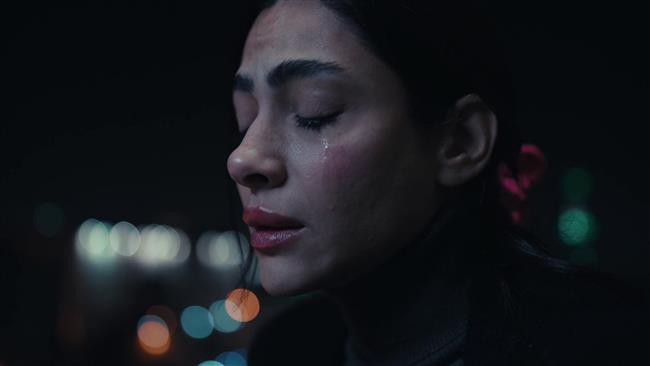 هدى المفتي تواجه خسارة شعرها بسبب الكيماوي في مسلسل سوا سوا  