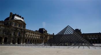 بعد شهور من السطو التاريخي.. استقالة رئيسة متحف اللوفر