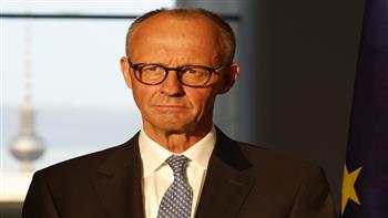 المستشار الألماني يصل إلى الصين في زيارة رسمية