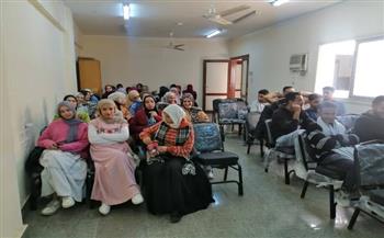 "أهمية العصا البيضاء في حياة الكفيف".. محاضرة توعوية ببيت ثقافة أخميم