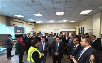 كلية الحقوق بجامعة أسيوط تنظم لطلابها زيارة لمصنع أسمنت التعمير بأسيوط وحفلي إفطار جماعي وسمر