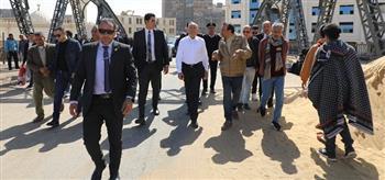 محافظ القاهرة يتفقد ميدان رمسيس ويشدد على إعادة الانضباط والحفاظ على الشكل الحضارى للمنطقة