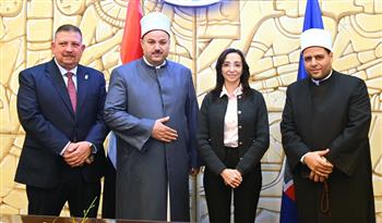 الأوقاف والازهر والكنيسة يهنئون جاكلين عازر بتجديد الثقة محافظا للبحيرة