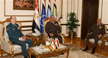 الفريق أشرف سالم زاهر يلتقي قائد الجيش اللبناني