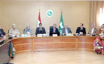 أعضاء المجلس التنفيذي بالشرقية يهنئون المحافظ بمناسبة تجديد الثقة