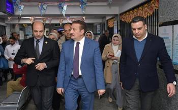 محافظ بورسعيد يشدد على تقديم خدمات طبية لائقة للمواطنين 