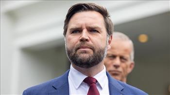 نائب الرئيس الأمريكي: ترامب يفضل الحل الدبلوماسي مع إيران ويتمسك بمنعها من امتلاك سلاح نووي