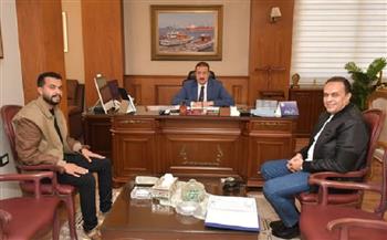 محافظ بورسعيد يستقبل عددا من المستثمرين لبحث سبل التعاون