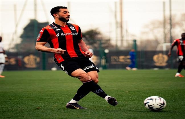 بعد عودته من الإصابة.. محمد عبد المنعم تحت أنظار حسام حسن قبل المونديال  