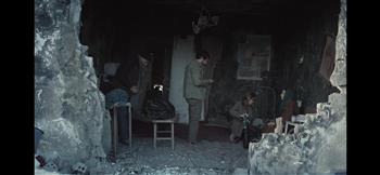 فدوى تختبئ مع منة شلبي وإياد نصار في الحلقة الثامنة من صحاب الأرض