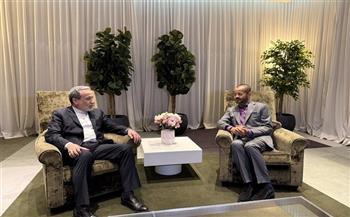 انطلاق الجولة الثالثة من المفاوضات النووية الإيرانية الأمريكية بجنيف بلقاء وزيري خارجية إيران وعمان