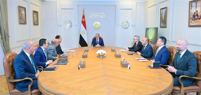 الرئيس السيسي: الدولة المصرية حريصة على جذب الاستثمارات في قطاع الطاقة المتجددة