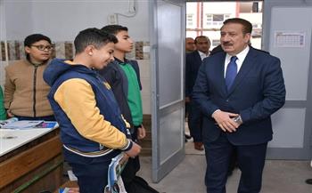 محافظ بورسعيد: يوجه باتخاذ كافة الإجراءات اللازمة لمنع ارتفاع نسبة الغياب داخل الفصول