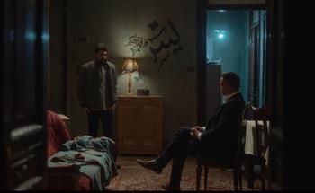 الضابط مراد يضع مساعد محمود عزت تحت المراقبة في الحلقة التاسعة من «رأس الأفعى»