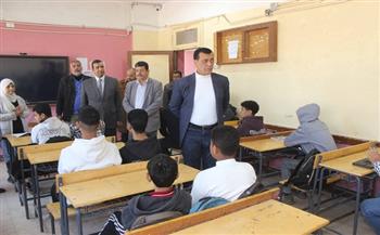 مدير تعليم سوهاج يتابع انتظام الدراسة بعدد من مدارس إدارة جرجا التعليمية