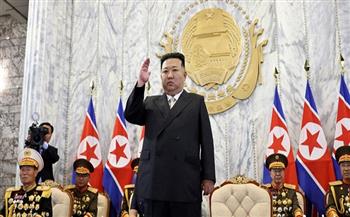 زعيم كوريا الشمالية خلال عرض عسكري: قواتنا على أهبة الاستعداد