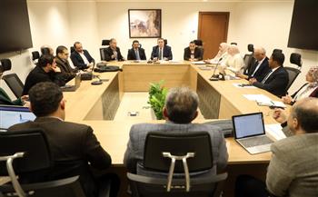 وزارة الصحة تبحث تعزيز كفاءة قواعد بيانات علاج المواطنين على نفقة الدولة وتطوير التحول الرقمي