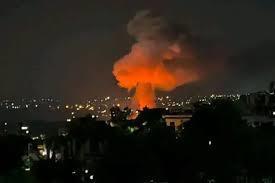 «حرب مفتوحة» بين الجارتين.. اشتعال الوضع بين باكستان وأفغانستان