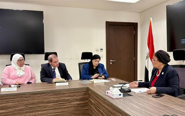 نائب وزير الصحة تعقد اجتماعًا لمتابعة مؤشرات المواليد وتطوير خدمات الرعاية الصحية الأولية