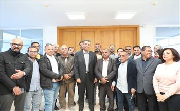 محافظ البحر الأحمر يتفقد سير انتخابات نقابة المهندسين ويشدد على الشفافية