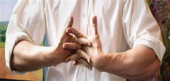 "طرقعة المفاصل" مؤشر على  مشكلة صحية أم ظاهرة طبيعية؟