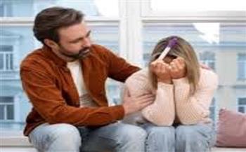 علامات تكشف مرور زوجتك بأزمة نفسية.. وطرق لدعمها
