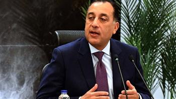 رئيس الوزراء يتابع موقف انتظام واستقرار الشبكة القومية للكهرباء وتأمين إمدادات المحطات من الغاز