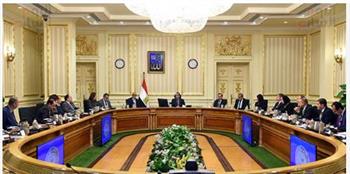 الحكومة تؤكد انتظام المرافق وحركة الطيران والاستعداد لسيناريوهات الطوارئ 