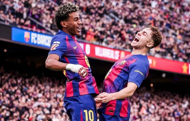 برشلونة يعزز صدارة الدوري الإسباني برباعية في فياريال  