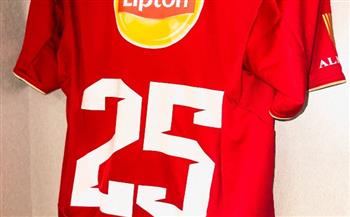 الدوري الممتاز.. قمصان الأهلي تزين استاد القاهرة قبل مواجهة فريق زد