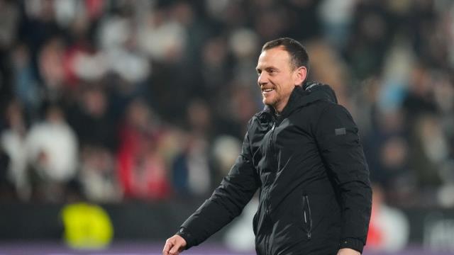 كأس إسبانيا.. ألبرتو جونزاليس يواجه برشلونة للمرة الثانية  