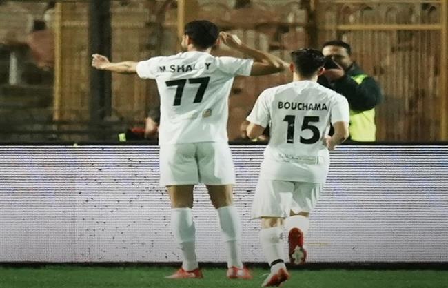 الدوري الممتاز.. مصطفى شلبي يتقدم للبنك الأهلي بهدف مبكر في شباك الأهلي