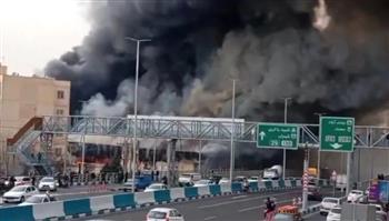 فيديو| اندلاع حريق "غامض" داخل سوق تجاري في طهران