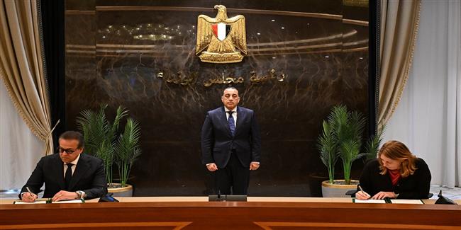 رئيس الوزراء يشهد توقيع مذكرة تفاهم بين مصر والسويد بهدف دعم الشراكة في المجالات الصحية والطبية