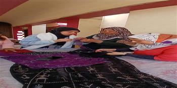 محافظ أسيوط: مكتبة مصر العامة تواصل دورها الثقافي باستضافة ورش تعليم التللي للفتيات