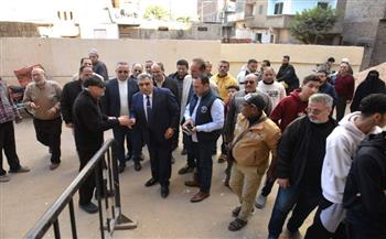 محافظ الدقهلية في جولة تفقدية بمخبز المحافظة للخبز المدعم بالمنصورة