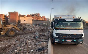 لرفع تجمعات وتراكمات نواتج الهدم والبناء.. محافظ الدقهلية يتابع أعمال حملة النظافة المكبرة