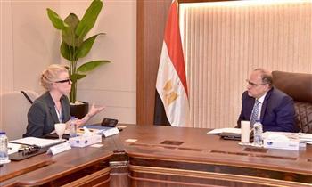 رئيس هيئة الدواء المصرية يبحث مع وفد أعمال سويدي آفاق التعاون في القطاع الصحي والدوائي