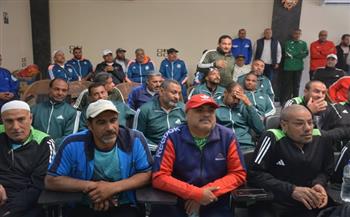 محافظ الوادي الجديد يلتقي الفرق الرياضية من ذوي الاحتياجات الخاصة 