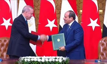 الرئيس السيسي ونظيره التركى يوقعان على بيان مشترك لمجلس التعاون الاستراتيجي رفيع المستوى بين البلدين