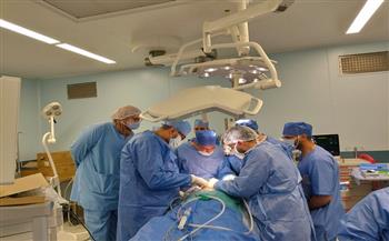 جراحة نادرة تنقذ مريض اختناق بمستشفيات جامعة قناة السويس
