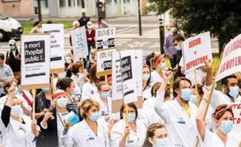 «نقص الأطباء»..  أزمة تضرب فرنسا